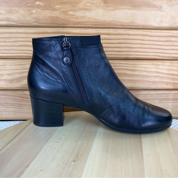Geox Respira Women's Black Leather Block Heel Ankle Boots Bootie 40 EUR Side Zip - Picture 8 of 11